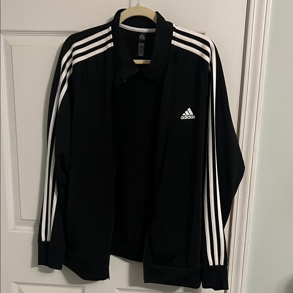 Adidas Men's Black and White Windbreaker